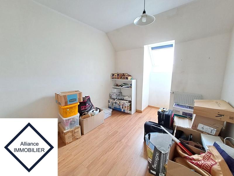 Maison - 94 m² - 6 pièces