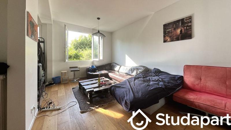 Chambre - 114 m² - 1 pièce