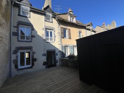 Maison - 155 m² - 6 pièces