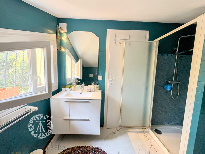 Villa - 128 m² - 4 pièces