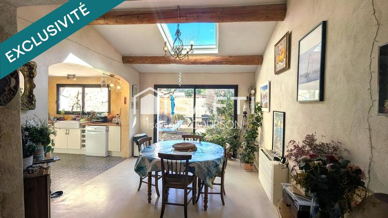 Maison - 188 m² - 8 pièces