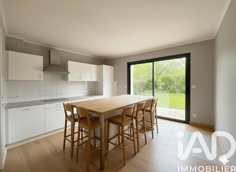 Maison - 83 m² - 5 pièces