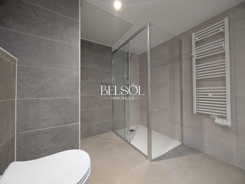 Appartement - 76 m² - 3 pièces