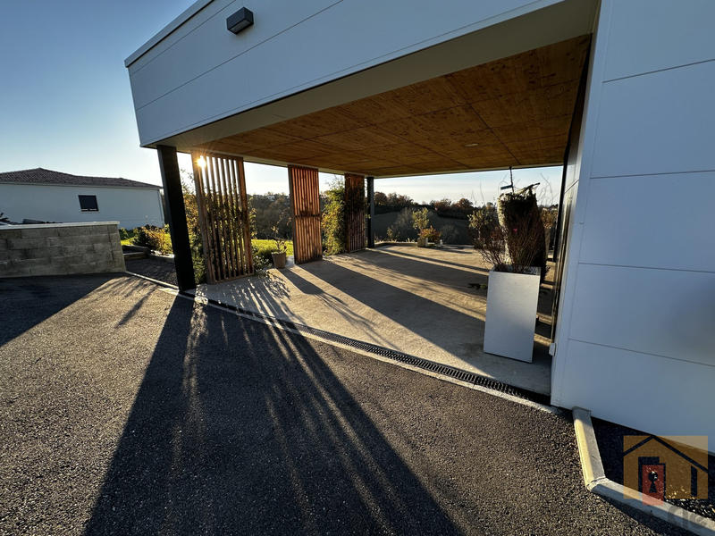 Maison contemporaine - 163 m² - 5 pièces