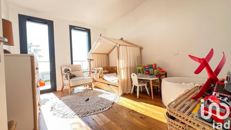 Appartement - 151 m² - 5 pièces