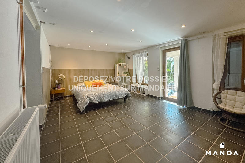 Appartement - 60 m² - 2 pièces