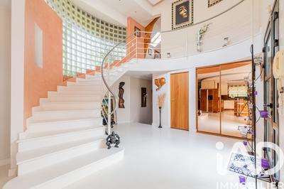 Maison de maîtres - 482 m² - 10 pièces