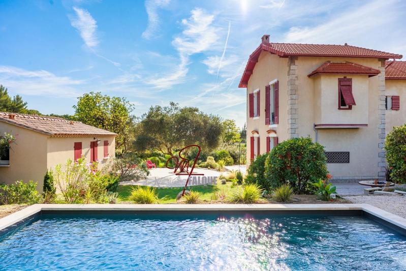 Maison de maîtres - 160 m² - 6 pièces