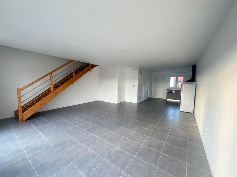 Maison - 85 m² - 4 pièces
