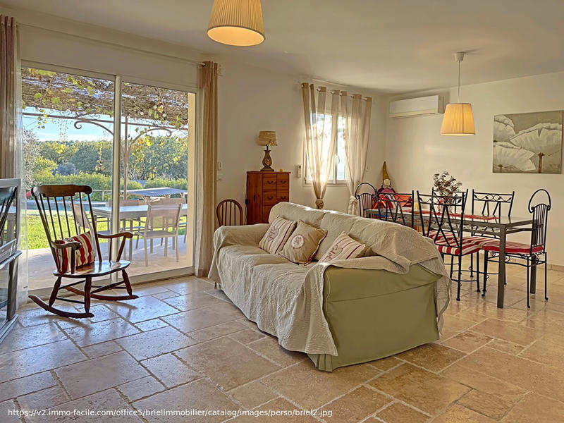 Maison - 174 m² - 7 pièces