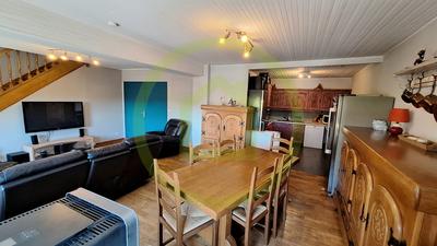 Maison de ville - 94 m² - 6 pièces