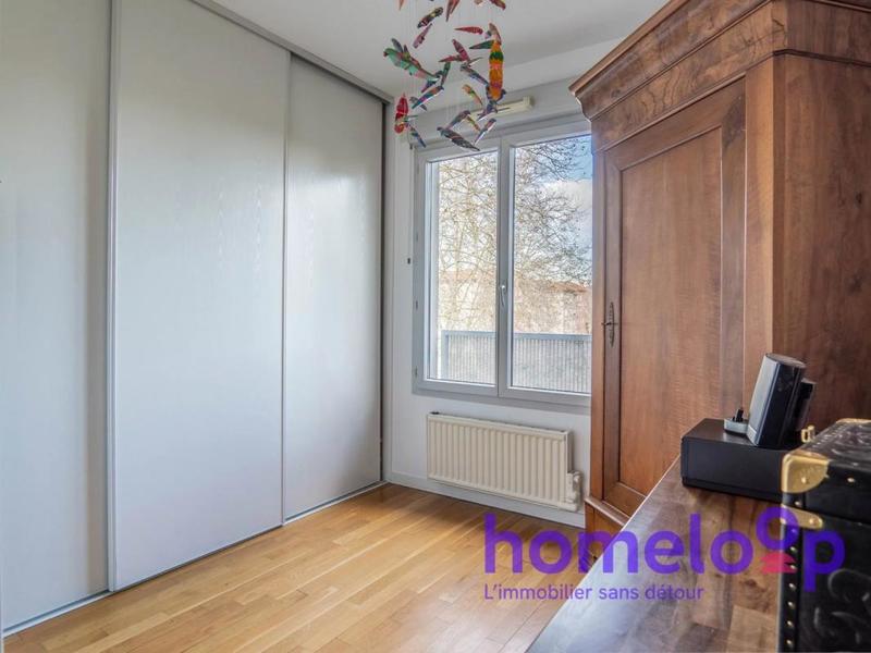 Appartement - 106 m² - 4 pièces