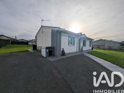 Maison - 85 m² - 4 pièces