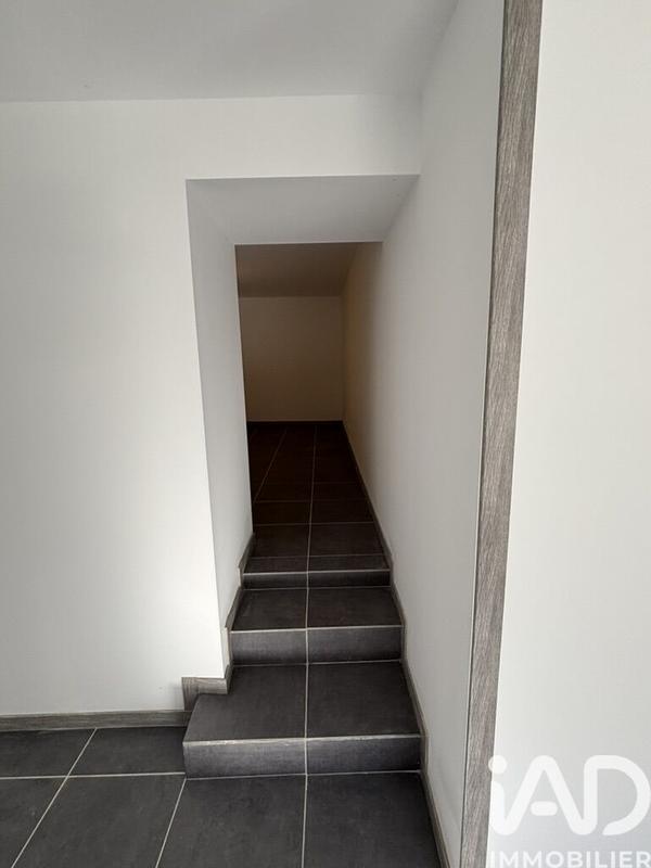 Maison - 230 m² - 10 pièces