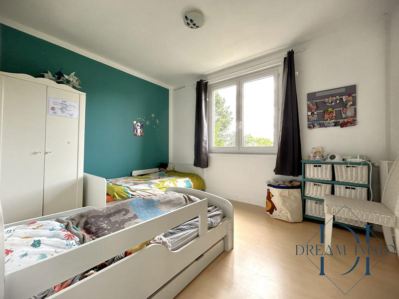 Maison traditionnelle - 143 m² - 5 pièces