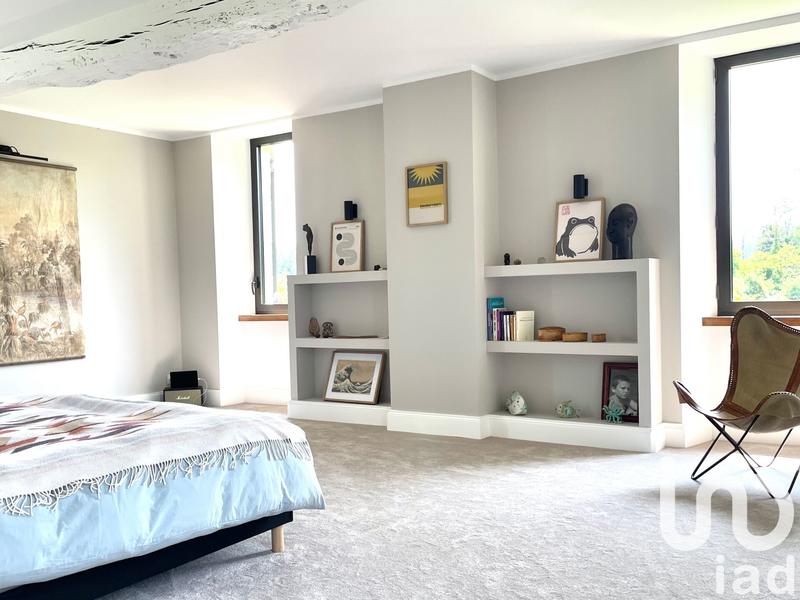 Maison - 409 m² - 8 pièces