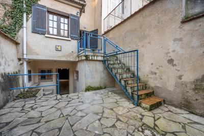 Maison - 80 m² - 6 pièces