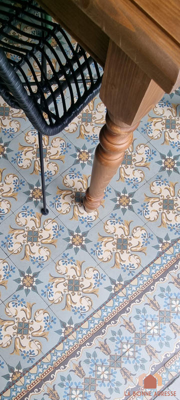 Maison - 251 m² - 7 pièces