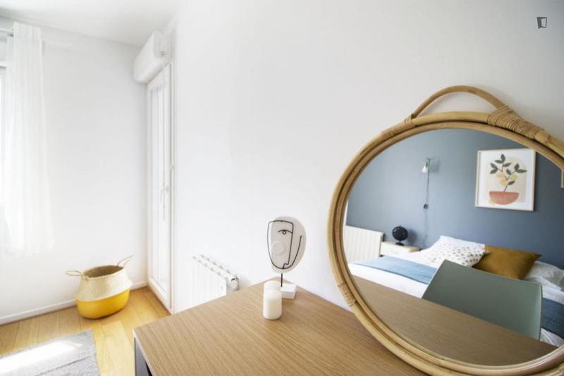 Chambre - 15 m² - 5 pièces