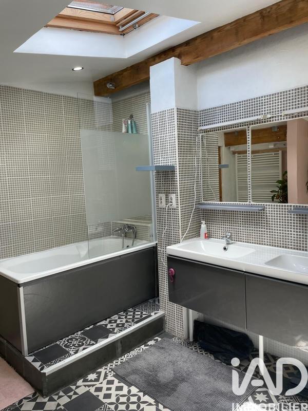 Maison - 97 m² - 4 pièces