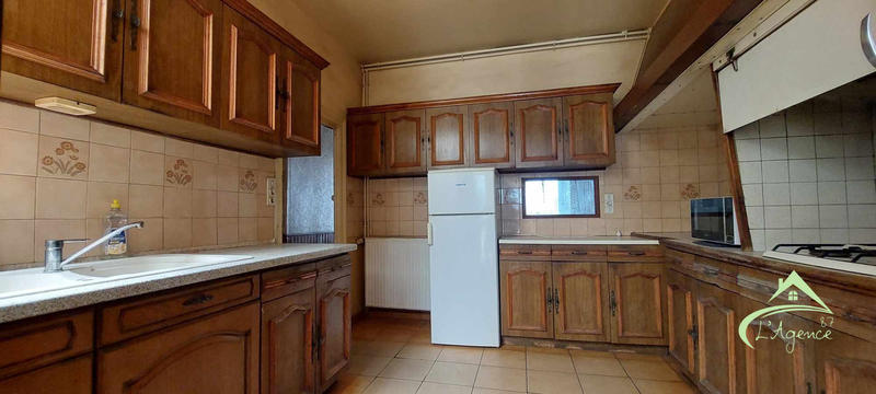 Maison - 104 m² - 6 pièces