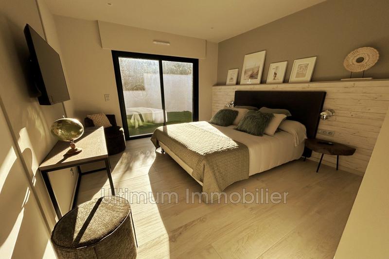 Villa - 380 m² - 7 pièces