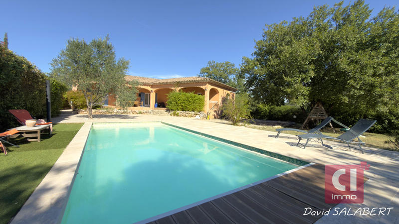 Maison - 160 m² - 6 pièces