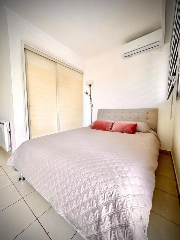 Studio - 25 m² - 1 pièce