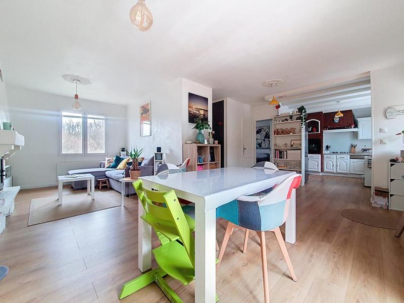 Maison - 91 m² - 4 pièces