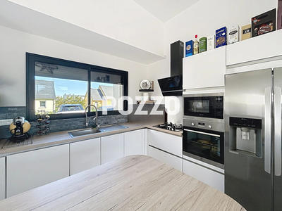 Maison - 137 m² - 5 pièces