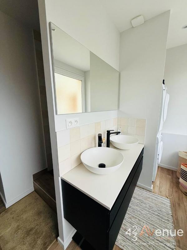 Appartement - 101 m² - 4 pièces