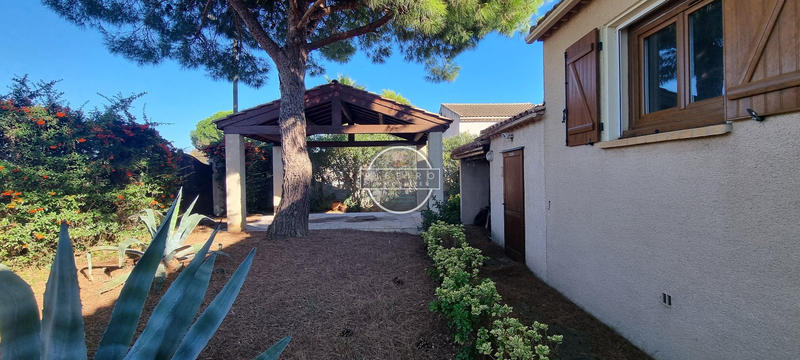 Villa - 102 m² - 4 pièces