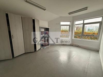 Bureau - 300 m²