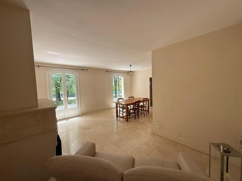 Maison - 155 m² - 7 pièces