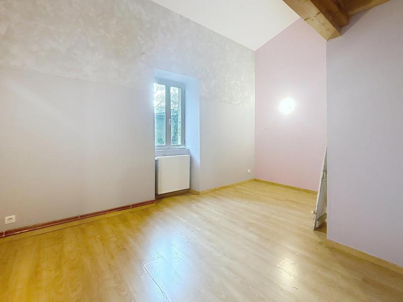 Maison - 456 m² - 15 pièces