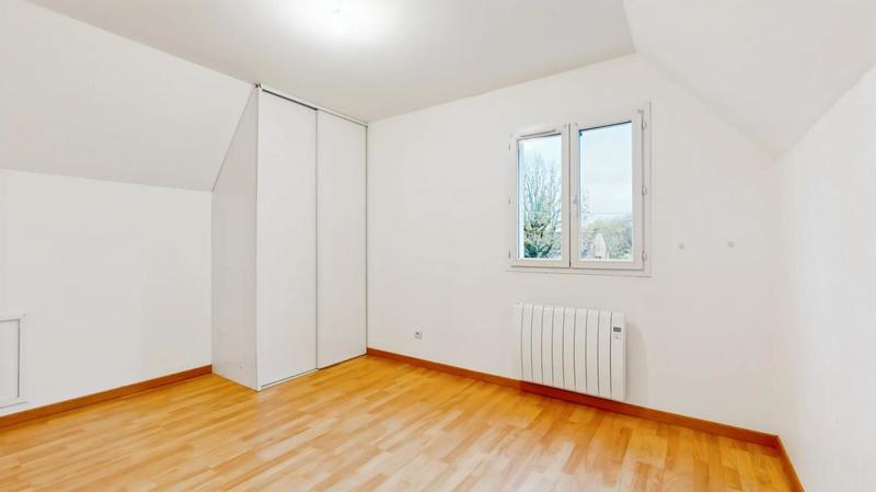 Maison - 120 m² - 4 pièces