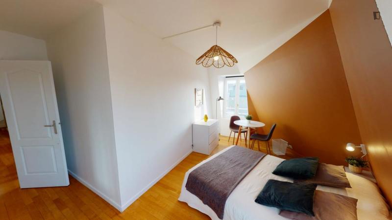 Chambre - 16 m² - 4 pièces