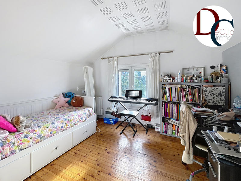 Maison - 120 m² - 6 pièces