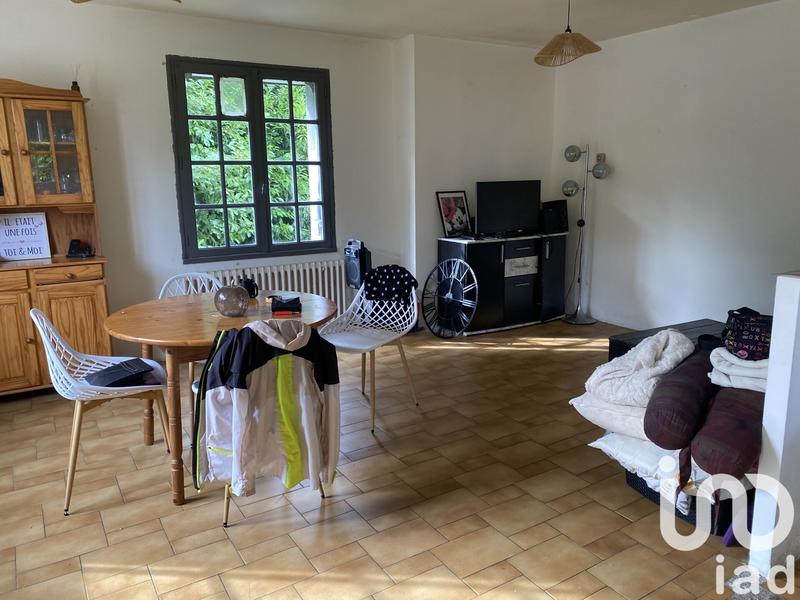 Maison - 99 m² - 5 pièces