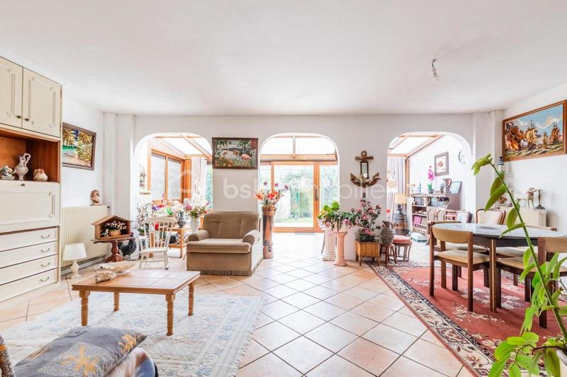 Maison - 110 m² - 5 pièces