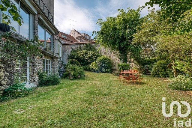 Maison - 170 m² - 6 pièces