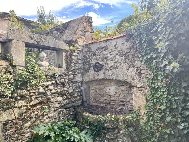 Maison - 250 m² - 10 pièces