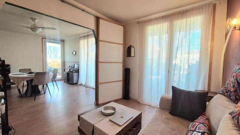 Appartement - 76 m² - 3 pièces
