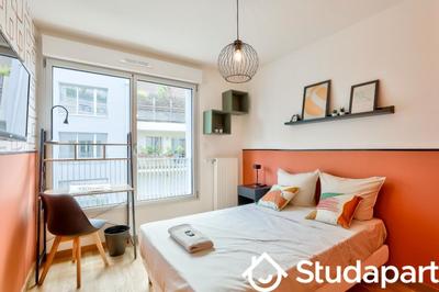 Chambre - 9 m² - 1 pièce