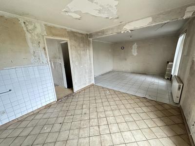 Maison - 90 m² - 6 pièces