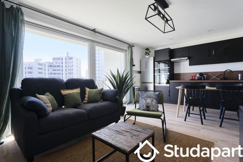 Chambre - 12 m² - 1 pièce