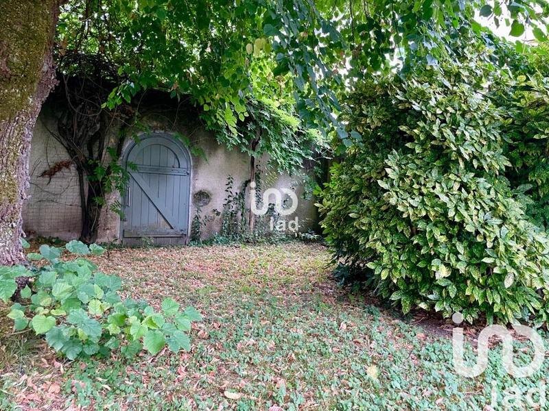 Maison - 527 m² - 5 pièces