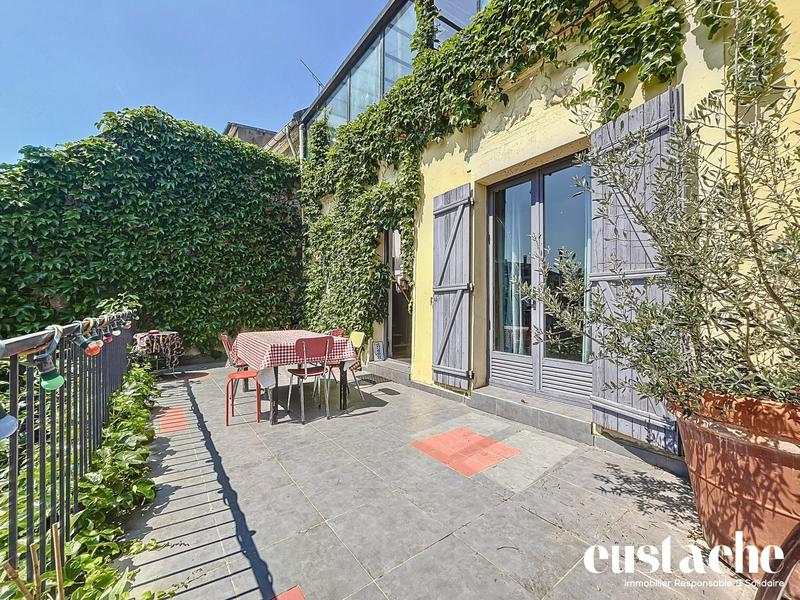 Maison - 120 m² - 5 pièces