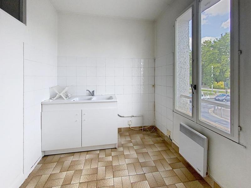 Local commercial - 136 m²