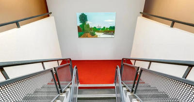 Fonds de commerce - 827 m²